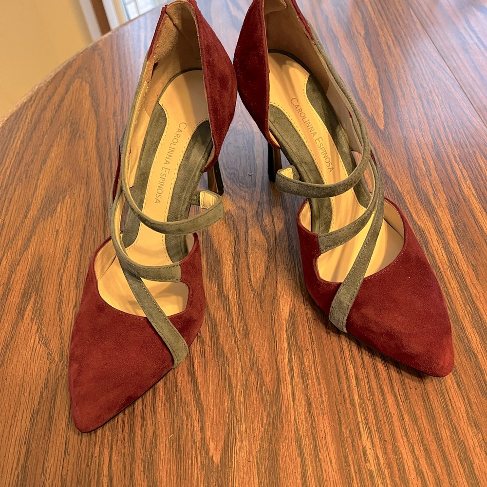 Carolinna Espinosa Suede Burgundy Heels with Gray Accents size 8.5